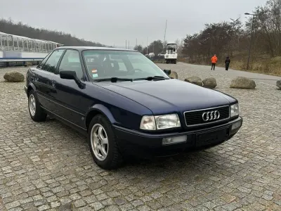 Gebraucht Audi 80 115 PS (84 kW) 1993 Blau Limousine