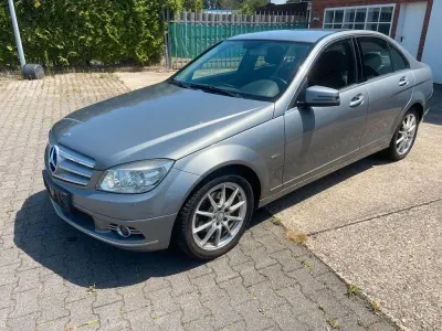 Gebraucht Mercedes C230 Elegance 204 PS (150 kW) 2009 Grau Limousine