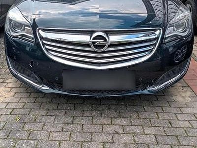 Gebraucht Opel Insignia 140 PS (102 kW) 2014 Grün Kombi
