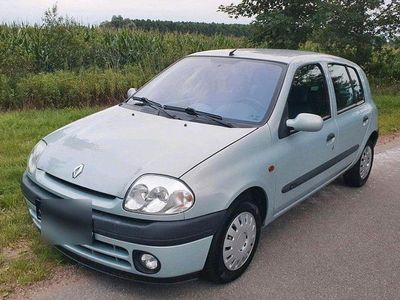 Renault Clio II