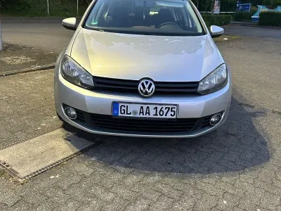Gebraucht VW Golf VI 80 PS (58 kW) 2009 Silber Kleinwagen