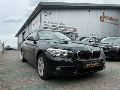 Gebraucht BMW 116 Advantage 109 PS (80 kW) 2016 Schwarz Kleinwagen