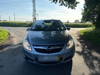 Używany Opel Corsa 60 KM (44 kW) 2010 Szary Hatchback