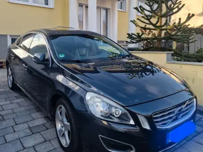 Brugt Volvo S60 Summum 163 HK (119 kW) 2011 Sort Sedan