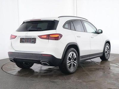 Gebraucht Mercedes GLA220 Progressive 190 PS (139 kW) 2024 Weiß SUV