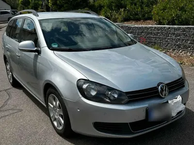 Gebraucht VW Golf VI 140 PS (102 kW) 2010 Silber Kleinwagen