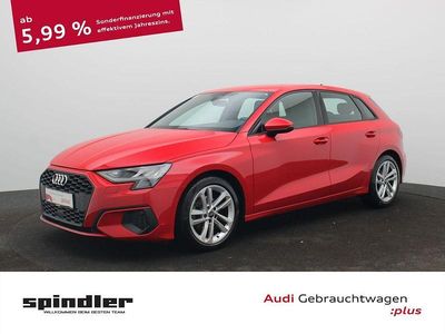 Gebraucht Audi A3 Ambiente 150 PS (110 kW) 2023 Tangorot metallic Limousine