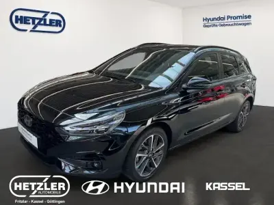 Gebraucht Hyundai i30 Advantage 140 PS (102 kW) 2025 Schwarz Kombi