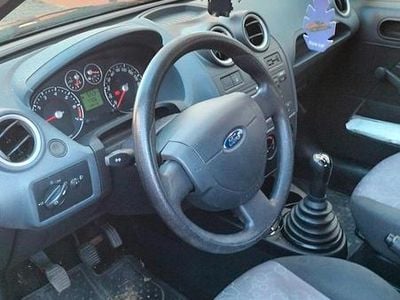 Gebraucht Ford Fiesta 70 PS (51 kW) 2006 Orange Kleinwagen