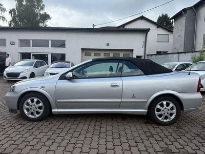 Begagnad Opel Astra 147 HK (108 kW) 2002 Silver Cab