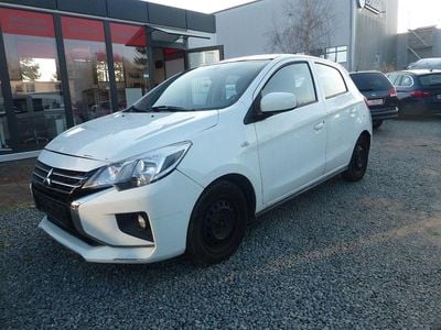 Weiß Gebraucht 2021 Mitsubishi Space Star Kleinwagen | 2.950 €