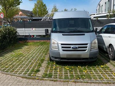 Begagnad Ford Transit 116 HK (85 kW) 2011 Silver
