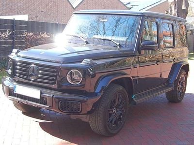 Second-hand Mercedes G450 AMG line 367 CP (269 kW) 2025 Negru SUV