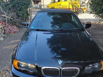 Gebraucht BMW 325 Cabriolet 192 PS (141 kW) 2001 Schwarz Cabrio