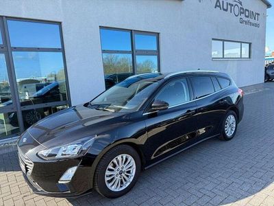 Używany Ford Focus Titanium 125 KM (91 kW) 2022 Czarny Sedan/Limuzyna