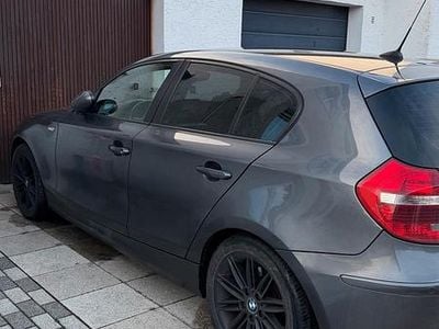 Gebraucht BMW 120 177 PS (130 kW) 2007 Grau Kleinwagen