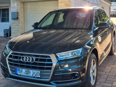 Gebraucht Audi Q5 Sport 190 PS (139 kW) 2019 Grau SUV