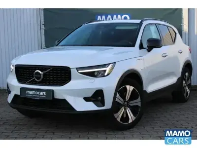 Usata Volvo XC40 Plus 261 CV (191 kW) 2022 Bianco SUV