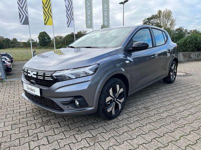 Neu Dacia Sandero Journey 91 PS (66 kW) 2025 Grau Kleinwagen
