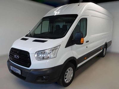 Gebraucht Ford Transit Trend 131 PS (96 kW) 2019 Frostweiß Kleinwagen