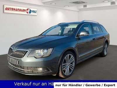 Gebraucht Skoda Superb Elegance 200 PS (147 kW) 2014 Grau Kombi