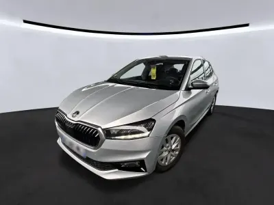 Usata Skoda Fabia Selection 80 CV (58 kW) 2023 Argento Utilitaria