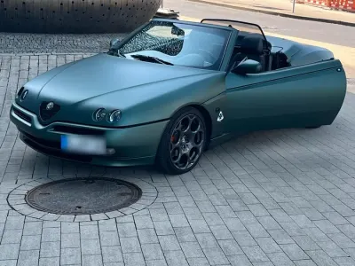Gebraucht Alfa Romeo Spider 150 PS (110 kW) 2002 Grün Cabrio