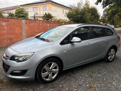 Usata Opel Astra 116 CV (85 kW) 2013 Argento Station wagon