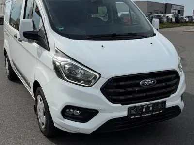 Gebraucht Ford Transit Custom 105 PS (77 kW) 2022 Weiß Van / Kleinbus