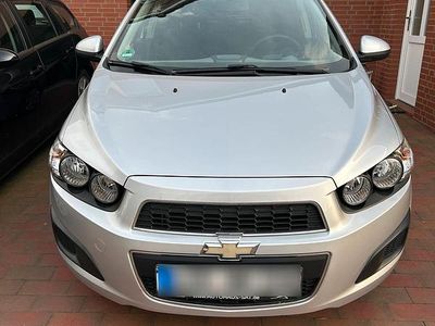 Second-hand Chevrolet Aveo 86 CP (63 kW) 2012 Argintiu Hatchback