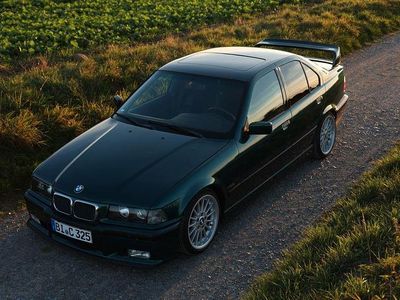 Gebraucht BMW 323 Performance 170 PS (125 kW) 1995 Grün Limousine