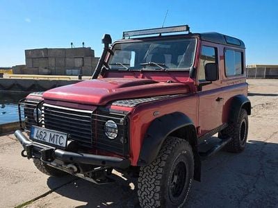 Gebraucht Land Rover Defender 122 PS (89 kW) 2009 Rot Kombi