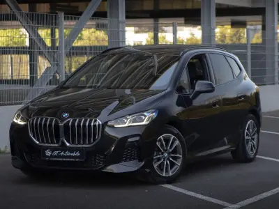 Gebraucht BMW 218 Active Tourer Performance 136 PS (100 kW) 2025 Schwarz Van / Kleinbus