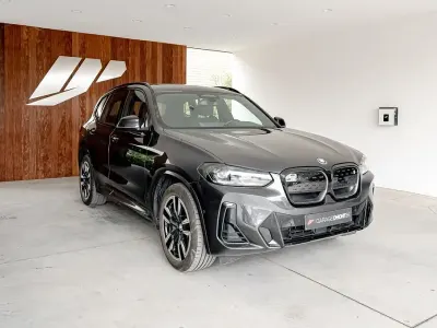Gebraucht BMW iX3 M Sport 210 kW (286 PS) 2023 Grau SUV