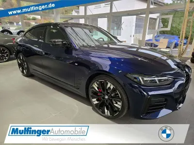 Nuova BMW 440 M Sport 374 CV (275 kW) 2025 Blu Coupé
