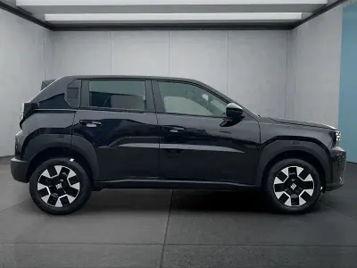 Gebraucht Fiat Grande Panda 110 PS (80 kW) 2026 Schwarz Kleinwagen