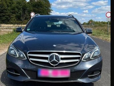 Gebraucht Mercedes E350 Avantgarde 252 PS (185 kW) 2014 Grau Kombi