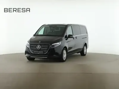 Gebraucht Mercedes V300 Avantgarde 237 PS (174 kW) 2025 Schwarz Van / Kleinbus