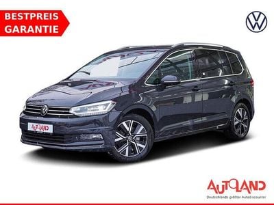 Grau Gebraucht 2022 VW Touran Highline Van / Kleinbus | 29.950 € (Etwas zu teuer)
