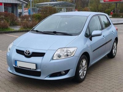 Usata Toyota Auris Life 101 CV (74 kW) 2010 Blu Utilitaria