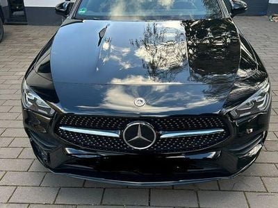 Gebraucht Mercedes CLA250e AMG line 160 PS (117 kW) 2023 Schwarz Limousine