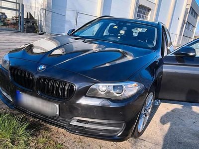 Gebraucht BMW 530 Comfort Edition 320 PS (235 kW) 2014 Andere farben Kombi