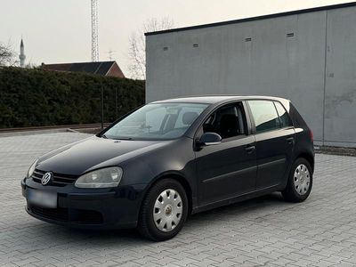 Gebraucht VW Golf IV 75 PS (55 kW) 2004 Schwarz Limousine