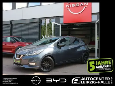 Gebraucht Nissan Micra N-Connecta 90 PS (66 kW) 2017 Grey metallic Kleinwagen