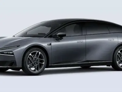 Neu XPENG P7 230 kW (313 PS) 2026 Midnight black Limousine