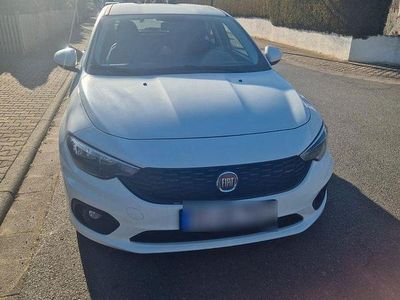 Gebraucht Fiat Tipo Lounge 95 PS (69 kW) 2020 Kombi