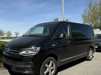 Usata VW T6 Generation Six 150 CV (110 kW) 2017 Nero Furgone