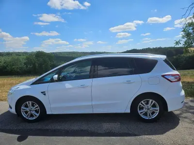 Gebraucht Ford S-MAX Titanium 190 PS (139 kW) 2018 Weiß Van / Kleinbus