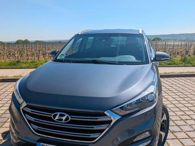 Usata Hyundai Tucson Turbo 177 CV (130 kW) 2017 Grigio SUV