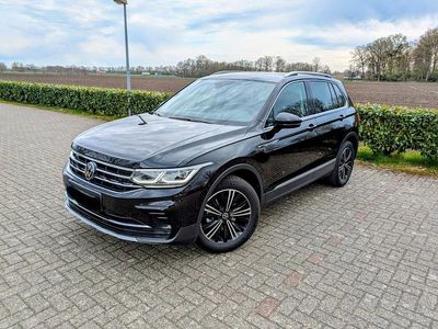 Gebraucht VW Tiguan Elegance 150 PS (110 kW) 2022 Schwarz SUV